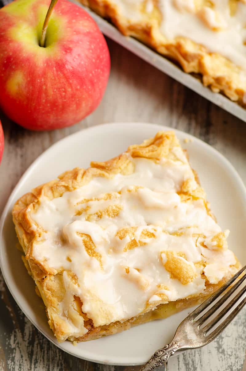 Glazed Apple Pie Bars