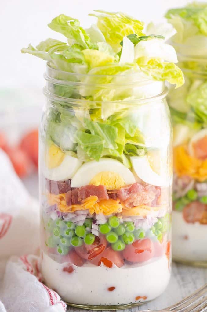 https://www.thecreativebite.com/wp-content/uploads/2020/02/7-Layer-Salad-in-a-Jar-pictures-copy-678x1024.jpg