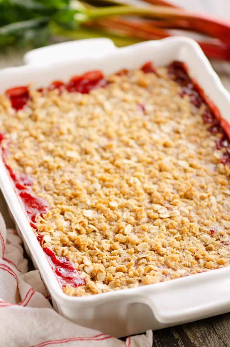 Strawberry Rhubarb Crisp Bars