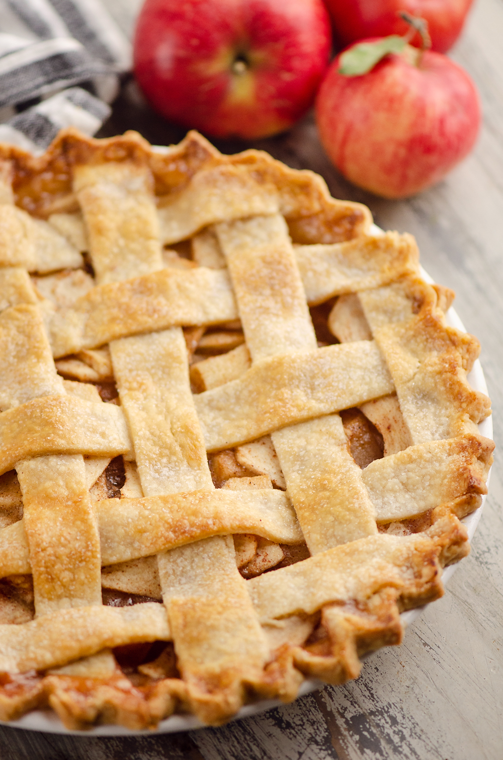 Old Fashioned Apple Pie