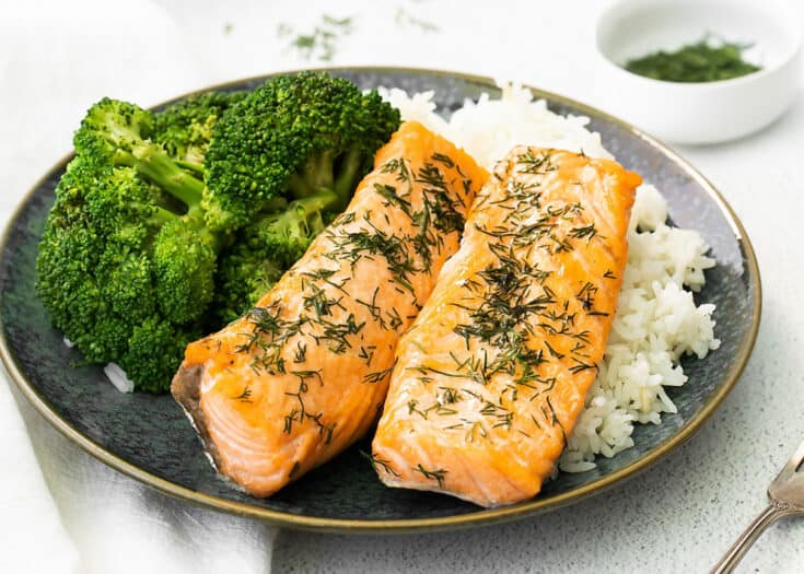 dill salmon on a bed of rice