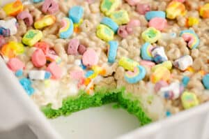 Lucky Charms Cake Bars